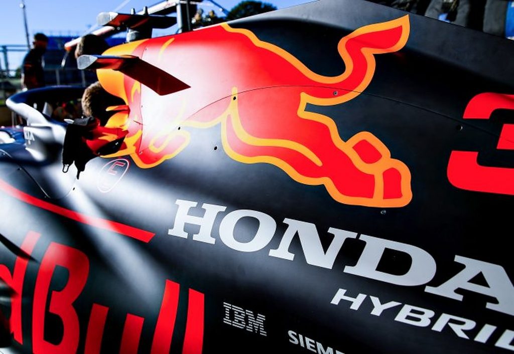 Red Bull Honda engine - article by Suliman Mulhem