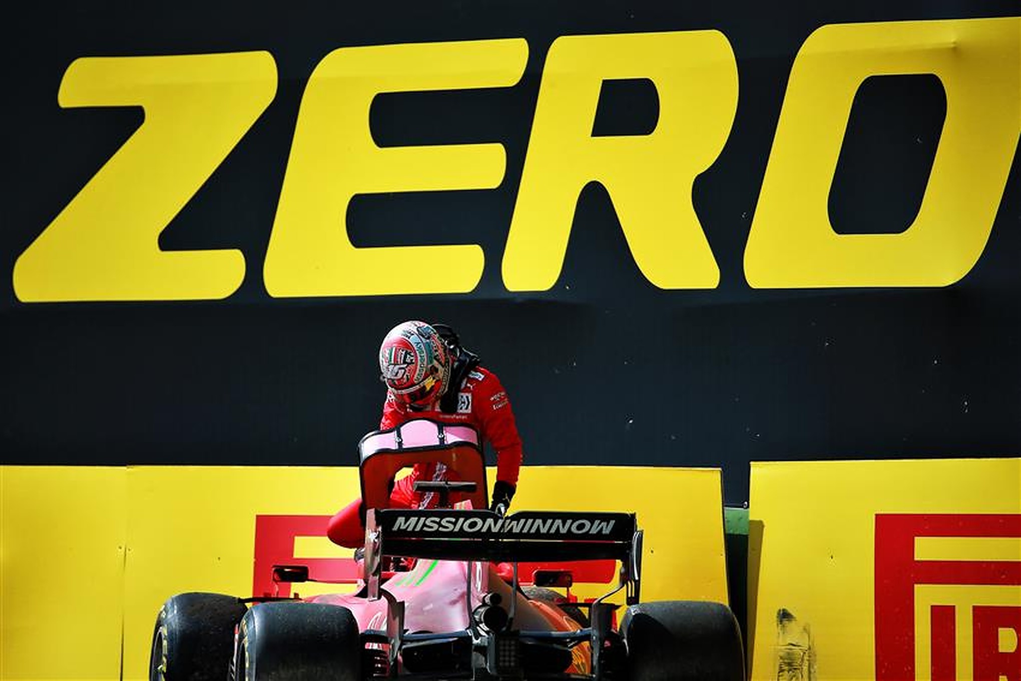 Charles Leclerc climbs out of crashed Ferrari at Imola 2021 - Formula1news.co.uk