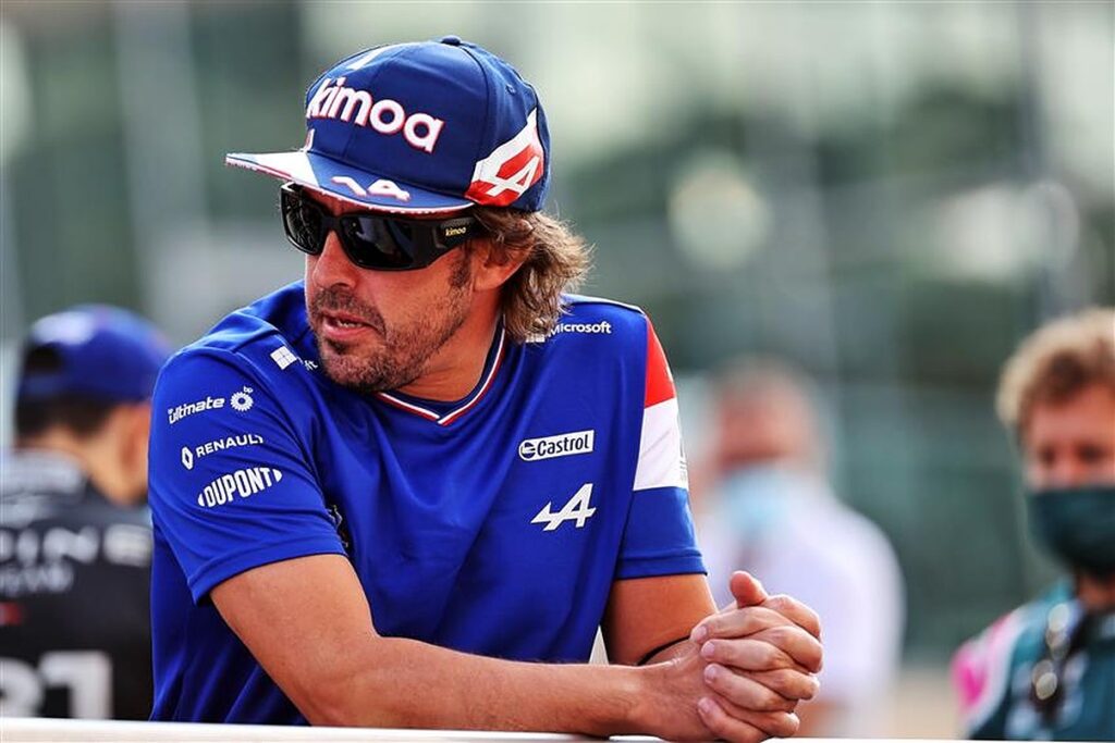 Fernando Alonso at the 2021 Abu Dhabi GP.v1