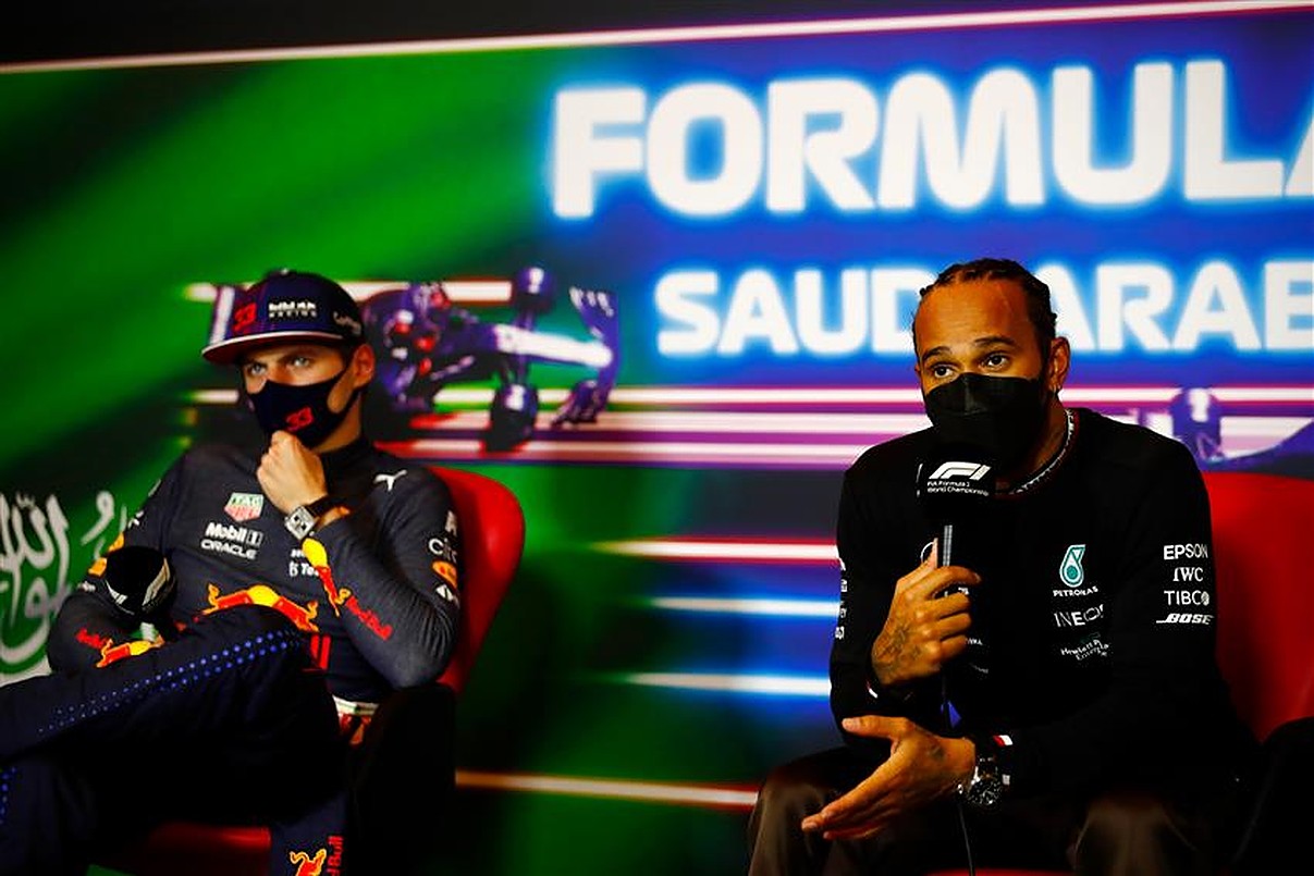 Lewis Hamilton and Max Verstappen ahead of 2021 season finale in Abu Dhabi.v1
