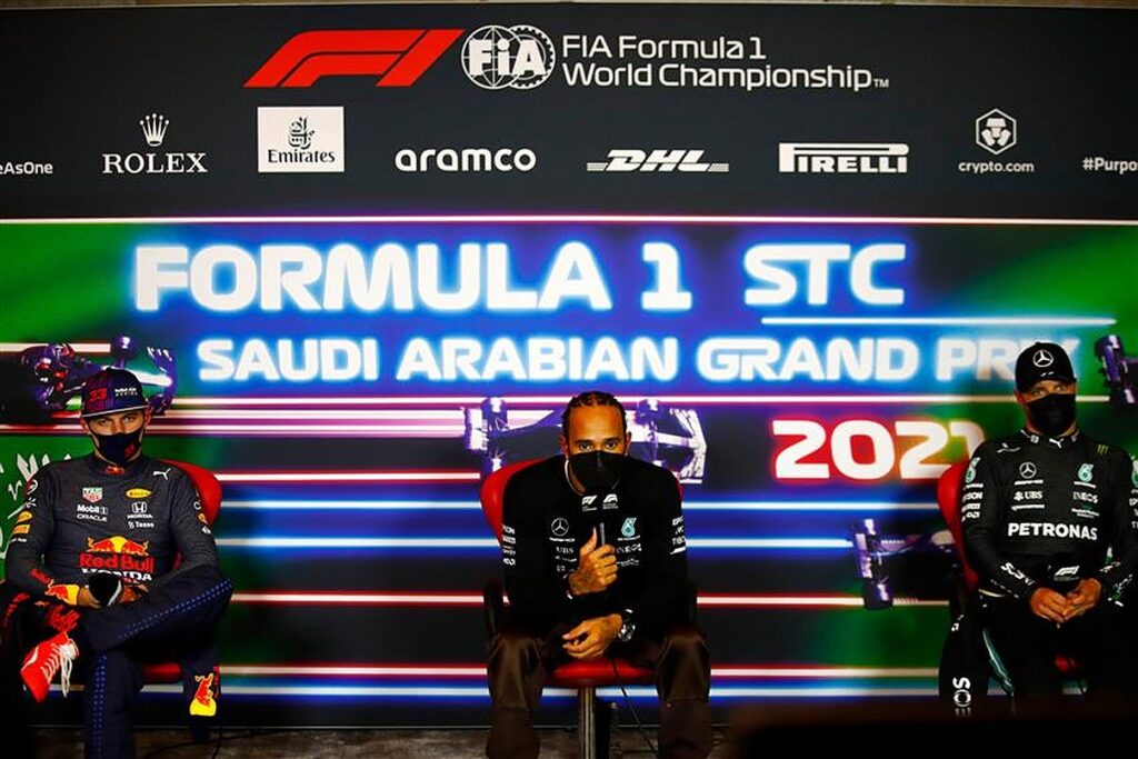 Lewis Hamilton and Valtteri Bottas in 2021.v1