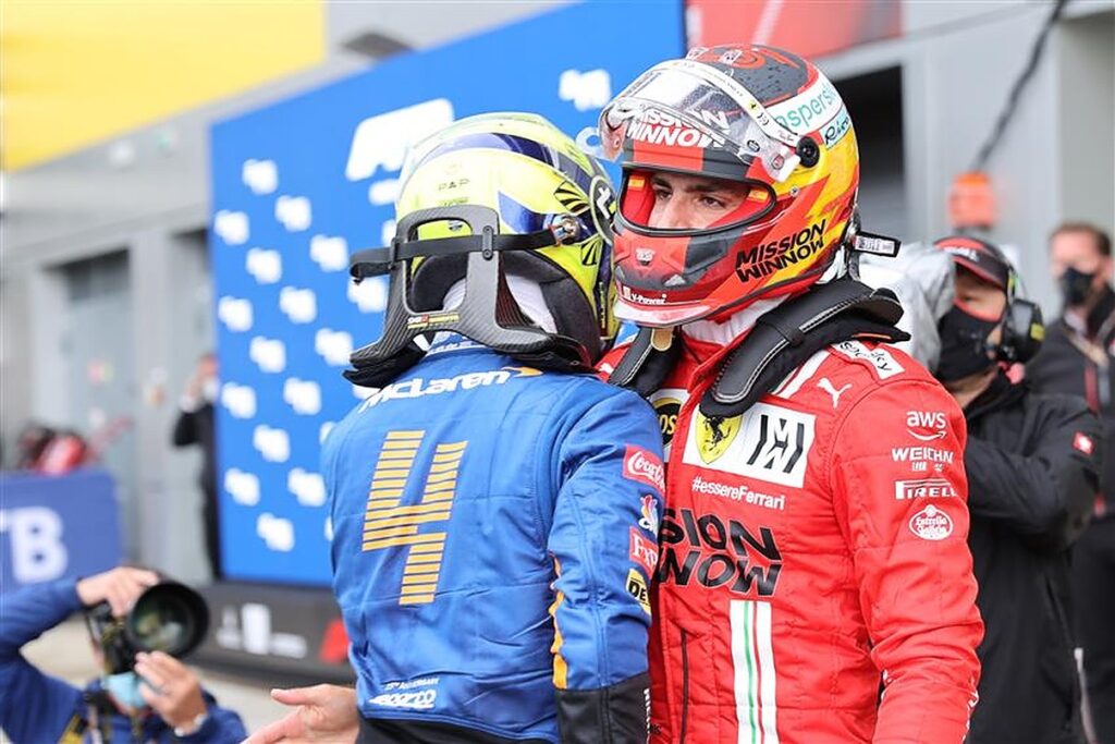 Calrlos Sainz and Lando Norris at the 2021 Russian Grand Prix.v1