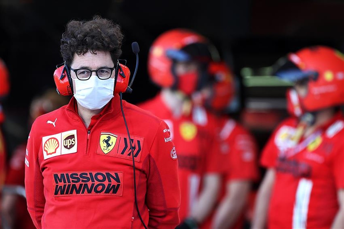 Ferrari team boss Mattia Binotto in Bahrain, 2021.v1