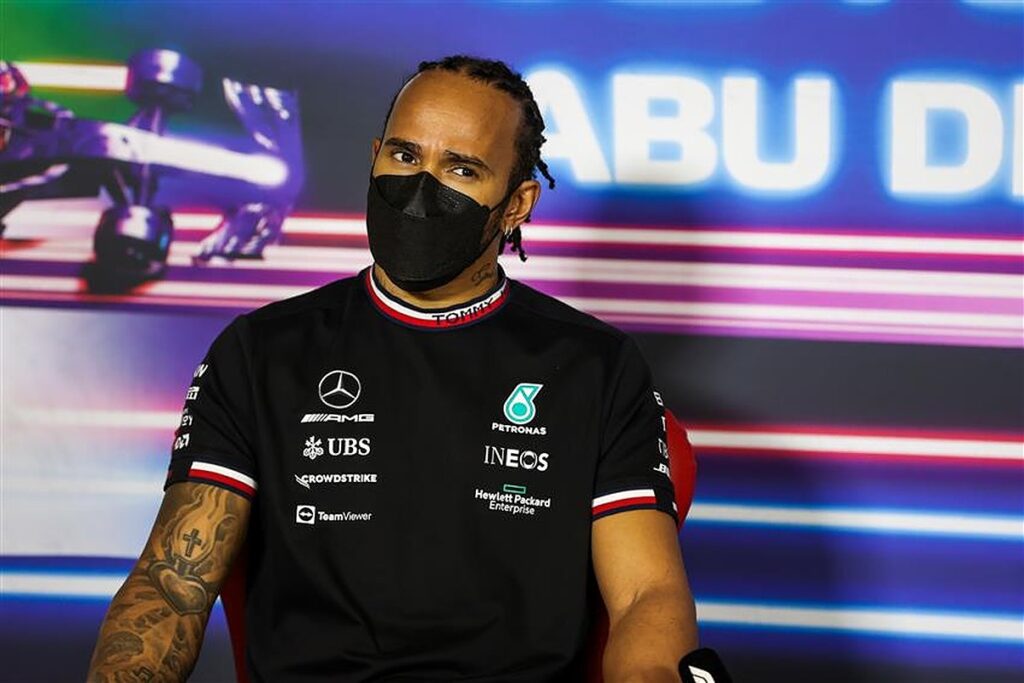 Lewis Hamilton in an interview in Abu Dhabi.v1