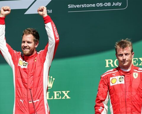 Sebastian Vettel and Kimi Raikkonen at the 2018 British Grand Prix.v1