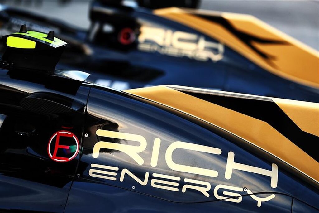 Rich Energy branding on Haas F1 car.v1