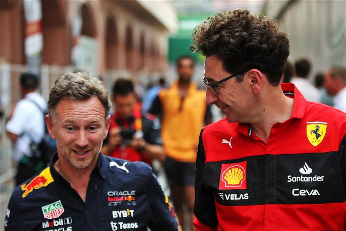Christian Horner exige un "retrait clair" des patrons de Mercedes et Ferrari.