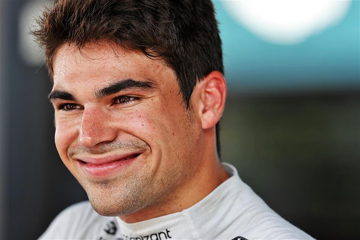 aston-martin-told-not-super-talented-lance-stroll-is-better-than