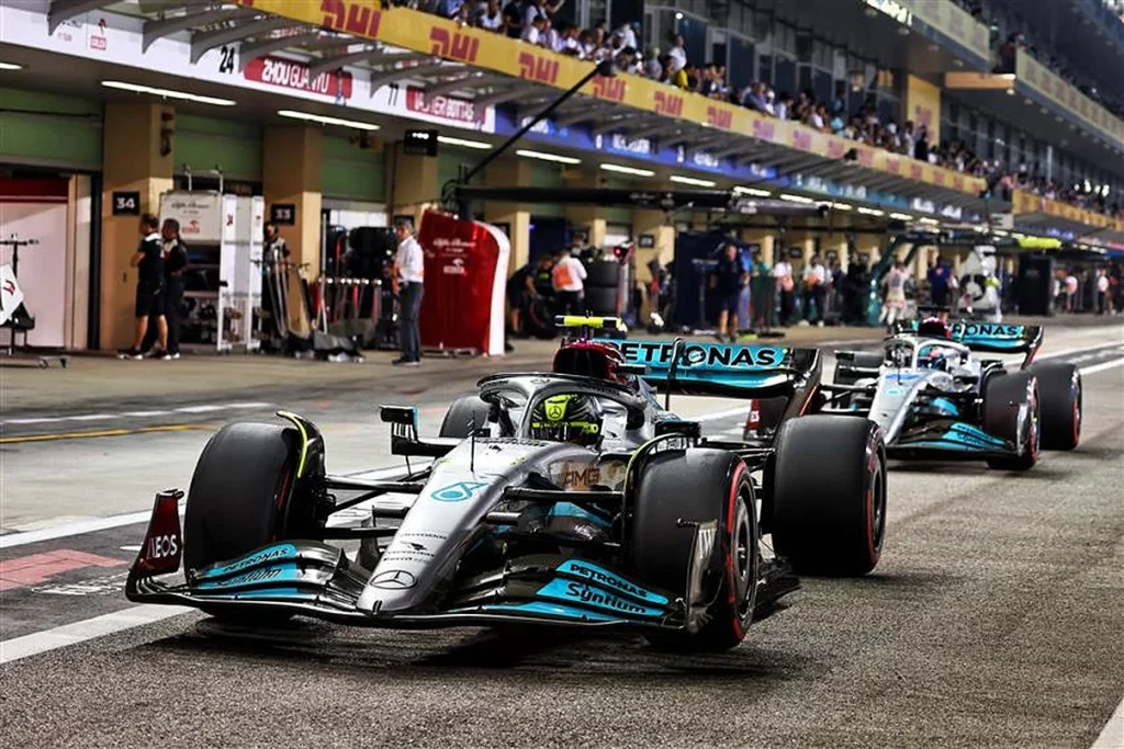 Bahrain Grand Prix: Lewis Hamilton warns Mercedes may have to