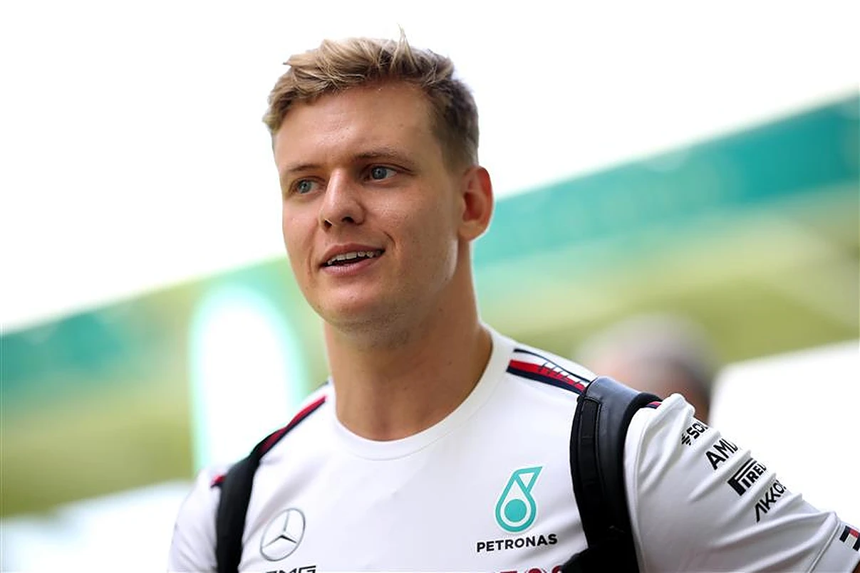 Verwunderlich Mick Schumacher 2024 Fotos